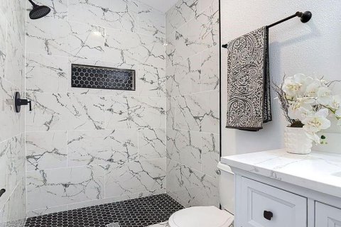 Villa ou maison à vendre à DeLand, Floride: 4 chambres, 183.95 m2 № 1550546 - photo 30