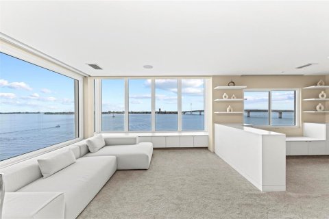 Copropriété à louer à Sarasota, Floride: 2 chambres, 149.76 m2 № 2165971 - photo 10