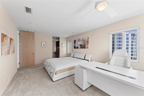 Copropriété à louer à Sarasota, Floride: 2 chambres, 149.76 m2 № 2165971 - photo 27