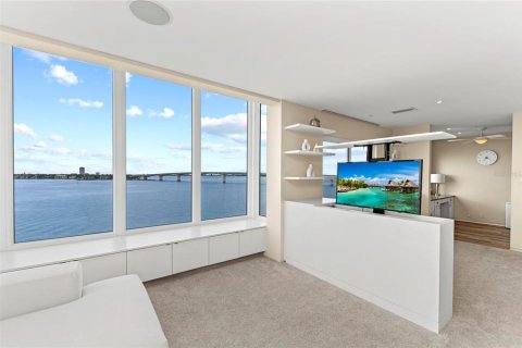 Copropriété à louer à Sarasota, Floride: 2 chambres, 149.76 m2 № 2165971 - photo 19