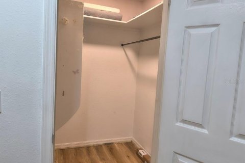 Copropriété à vendre à Winter Haven, Floride: 2 chambres, 86.4 m2 № 2097636 - photo 21
