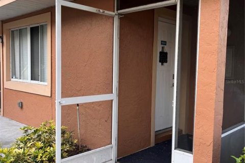 Copropriété à vendre à Winter Haven, Floride: 2 chambres, 86.4 m2 № 2097636 - photo 2