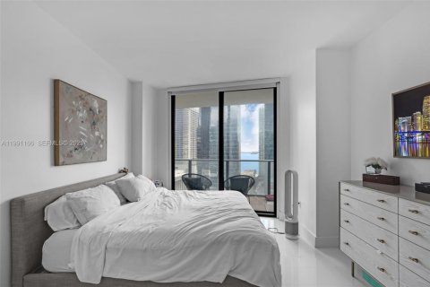 Condo in Miami, Florida, 2 bedrooms  № 2057412 - photo 16