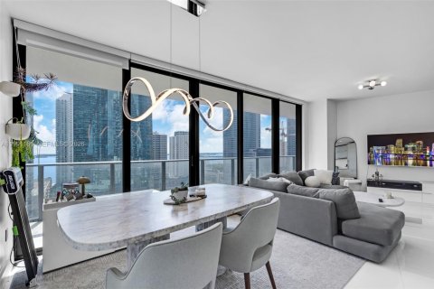 Condo in Miami, Florida, 2 bedrooms  № 2057412 - photo 11