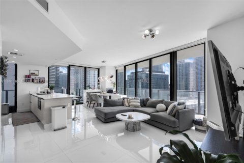 Condo in Miami, Florida, 2 bedrooms  № 2057412 - photo 9