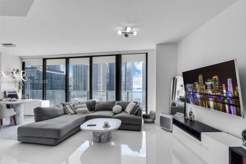 Condo in Miami, Florida, 2 bedrooms  № 2057412 - photo 5