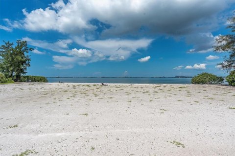 Condominio en alquiler en Saint Petersburg, Florida, 2 dormitorios, 153.57 m2 № 1878251 - foto 17