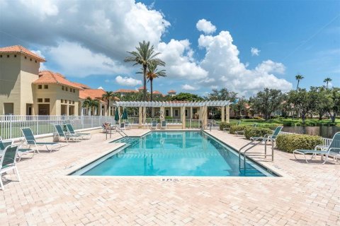 Condominio en alquiler en Saint Petersburg, Florida, 2 dormitorios, 153.57 m2 № 1878251 - foto 8