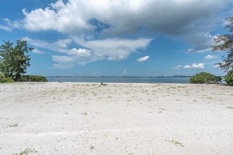 Condominio en alquiler en Saint Petersburg, Florida, 2 dormitorios, 153.57 m2 № 1878251 - foto 11