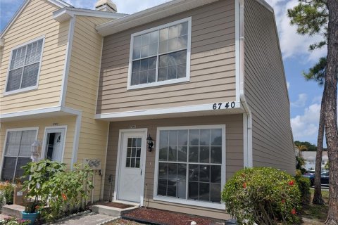 Touwnhouse à Largo, Floride 2 chambres, 103.86 m2 № 2118988