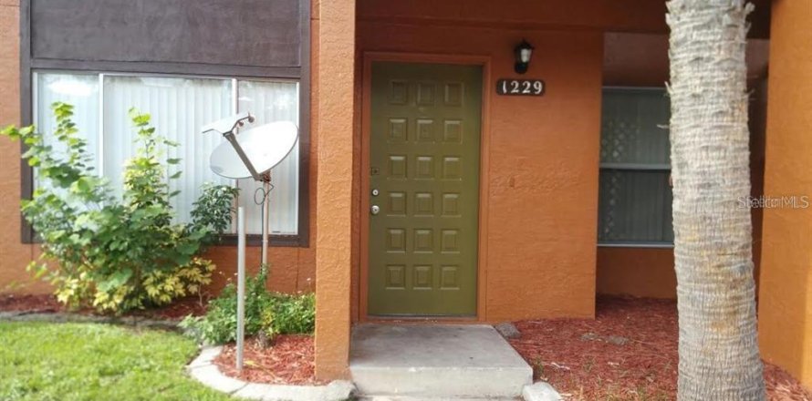 Condominio en Kissimmee, Florida, 2 dormitorios № 1895030