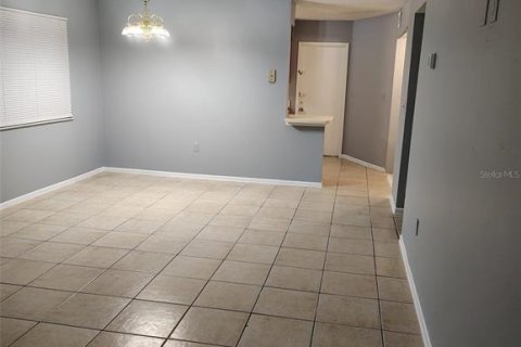 Condo in Kissimmee, Florida, 2 bedrooms  № 1895030 - photo 5