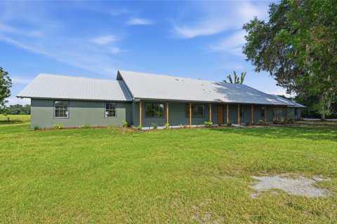 Купить виллу или дом в Уиллистон, Флорида 5 комнат, 438.5м2, № 2231372 - фото 5