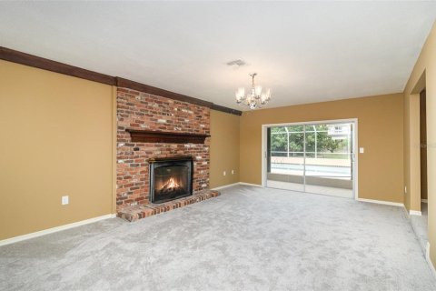House in Merrit Island, Florida 4 bedrooms, 185.99 sq.m. № 1835484 - photo 5