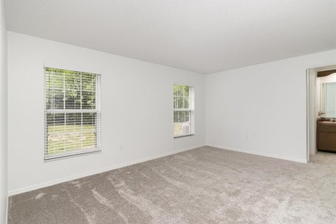 House in Merrit Island, Florida 4 bedrooms, 185.99 sq.m. № 1835484 - photo 17