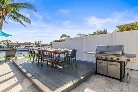 Casa en venta en Saint Petersburg, Florida, 3 dormitorios, 243.5 m2 № 1902905 - foto 30