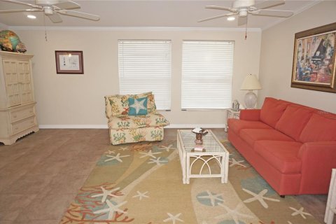 Купить виллу или дом в Порт-Шарлотт, Флорида 6 комнат, 184.5м2, № 1721943 - фото 10