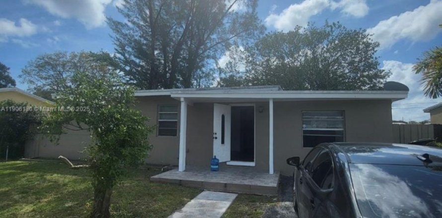 Villa ou maison à Fort Lauderdale, Floride 2 chambres, 91.42 m2 № 1956697