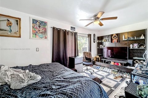 Casa en venta en Miami, Florida, 3 dormitorios, 158.31 m2 № 1946727 - foto 24