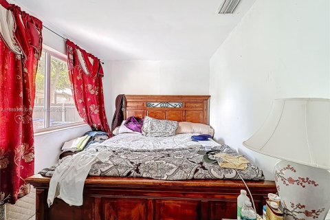 Casa en venta en Miami, Florida, 3 dormitorios, 158.31 m2 № 1946727 - foto 29