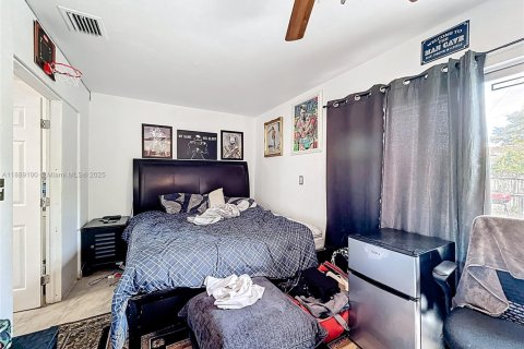 Casa en venta en Miami, Florida, 3 dormitorios, 158.31 m2 № 1946727 - foto 23