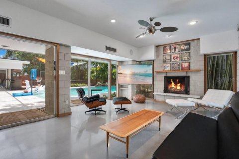 Villa ou maison à vendre à Edgewood, Floride: 4 chambres, 294.96 m2 № 1854091 - photo 4