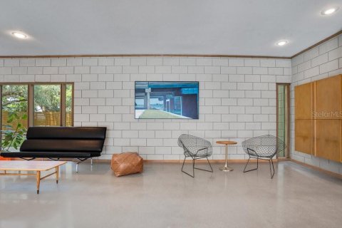 Villa ou maison à vendre à Edgewood, Floride: 4 chambres, 294.96 m2 № 1854091 - photo 19
