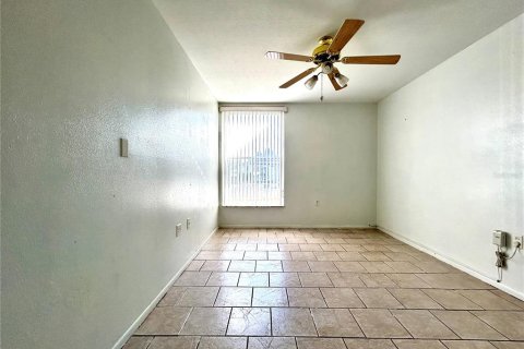 Condo in Holiday, Florida, 2 bedrooms  № 1532923 - photo 12