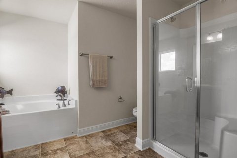 Casa en venta en Winter Haven, Florida, 4 dormitorios, 245.26 m2 № 1775386 - foto 23