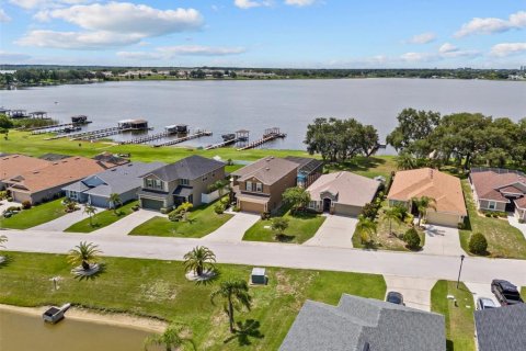 Casa en venta en Winter Haven, Florida, 4 dormitorios, 245.26 m2 № 1775386 - foto 5