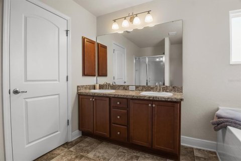 Casa en venta en Winter Haven, Florida, 4 dormitorios, 245.26 m2 № 1775386 - foto 24