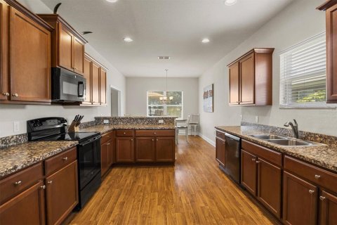 Casa en venta en Winter Haven, Florida, 4 dormitorios, 245.26 m2 № 1775386 - foto 16
