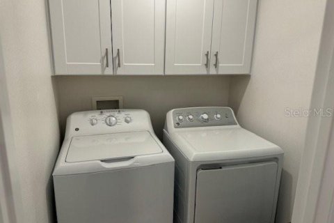 Adosado en alquiler en Ruskin, Florida, 3 dormitorios, 157 m2 № 1803840 - foto 10