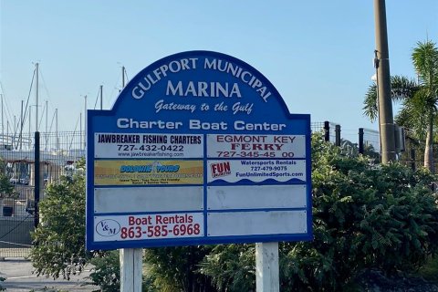 Casa en venta en Gulfport, Florida, 3 dormitorios, 120.77 m2 № 2216393 - foto 22