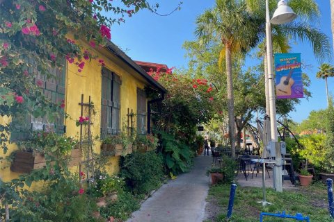 Casa en venta en Gulfport, Florida, 3 dormitorios, 120.77 m2 № 2216393 - foto 23