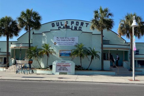 Casa en venta en Gulfport, Florida, 3 dormitorios, 120.77 m2 № 2216393 - foto 26