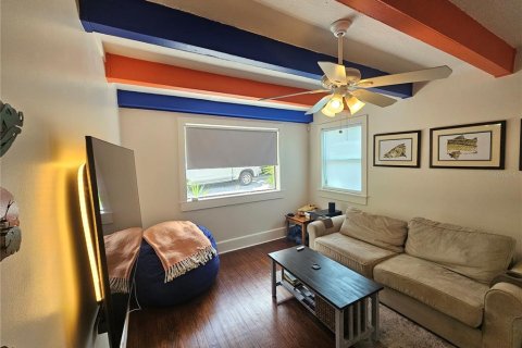 Villa ou maison à louer à Tampa, Floride: 3 chambres, 158.12 m2 № 2387623 - photo 29