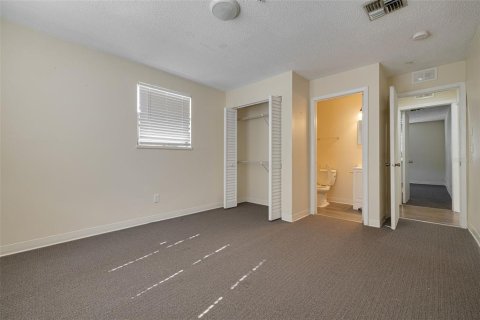 Propiedad comercial en venta en Dunedin, Florida, 393.53 m2 № 2136077 - foto 28