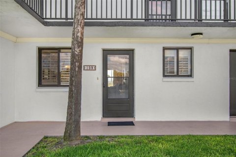 Condo in Flagler Beach, Florida, 2 bedrooms № 2113680 - photo 3