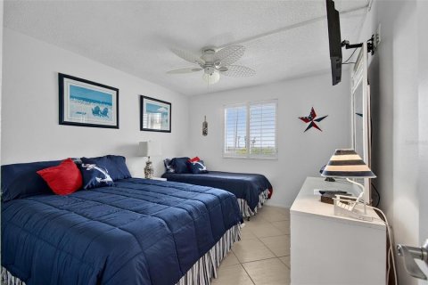 Condo in Flagler Beach, Florida, 2 bedrooms № 2113680 - photo 21