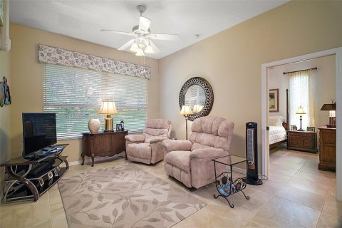 House in Leesburg, Florida 2 bedrooms, 211.45 sq.m. № 1796121 - photo 17