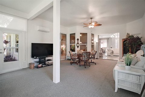House in Leesburg, Florida 2 bedrooms, 211.45 sq.m. № 1796121 - photo 21