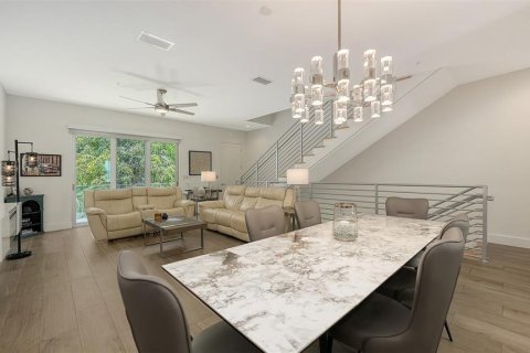 Condo in Sarasota, Florida, 3 bedrooms  № 1810391 - photo 15