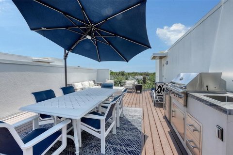 Condo in Sarasota, Florida, 3 bedrooms  № 1810391 - photo 6