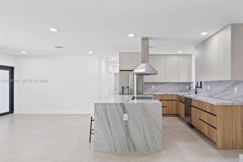 Villa ou maison à vendre à Miami, Floride: 5 chambres, 204.48 m2 № 2087003 - photo 17