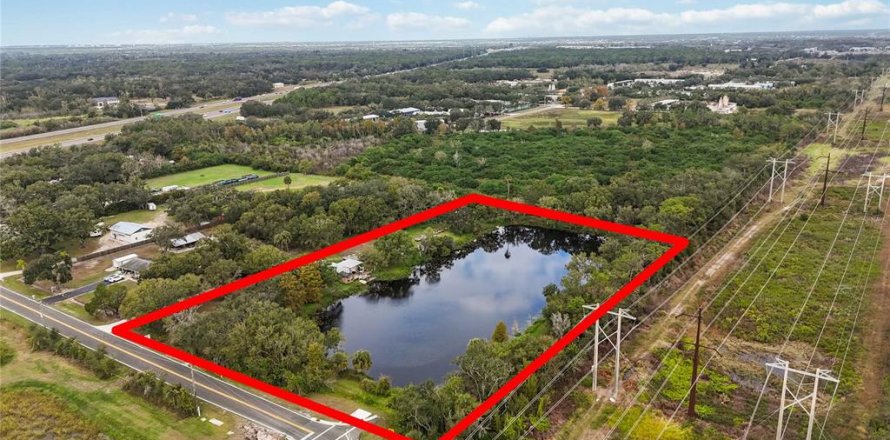 Villa ou maison à Bradenton, Floride 3 chambres, 158.86 m2 № 2112445