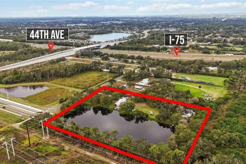 Villa ou maison à vendre à Bradenton, Floride: 3 chambres, 158.86 m2 № 2112445 - photo 5