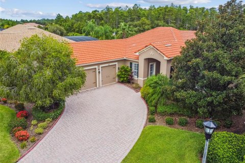 House in Kissimmee, Florida 3 bedrooms, 214.79 sq.m. № 1869502 - photo 1