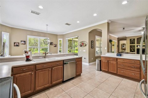 House in Kissimmee, Florida 3 bedrooms, 214.79 sq.m. № 1869502 - photo 14