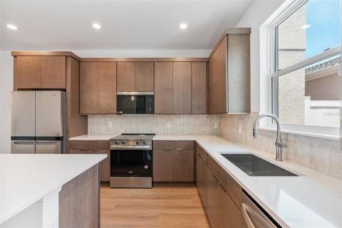 Adosado en alquiler en Apopka, Florida, 3 dormitorios, 163.51 m2 № 1877068 - foto 12